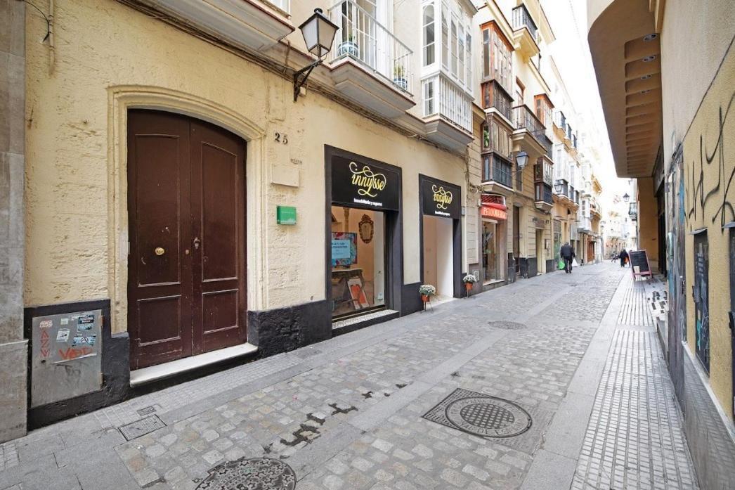 Precioso Alojamiento En Cadiz Junto Al Mercado Exterior photo